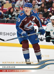 2025-26 Hockey - Upper Deck Series 1 - Paquet - Hobby (anglais)