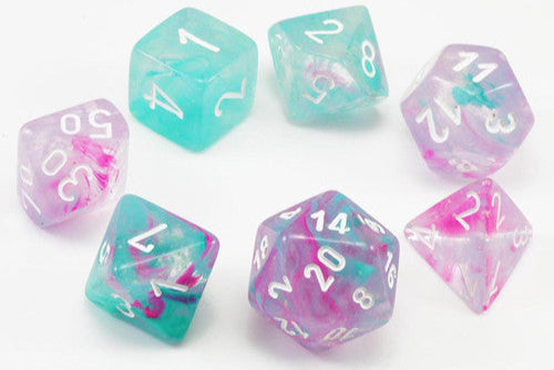 Chessex Lot de 7 dés polyédriques nébuleuses – Glycine avec blanc Chessex Lot de 7 dés polyédriques nébuleuses – Glycine avec blanc
