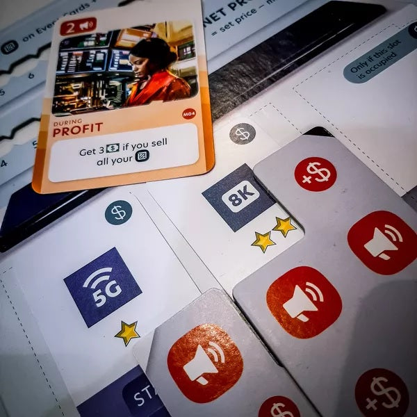 Mobile Markets: A Smartphone Inc. Game (English)